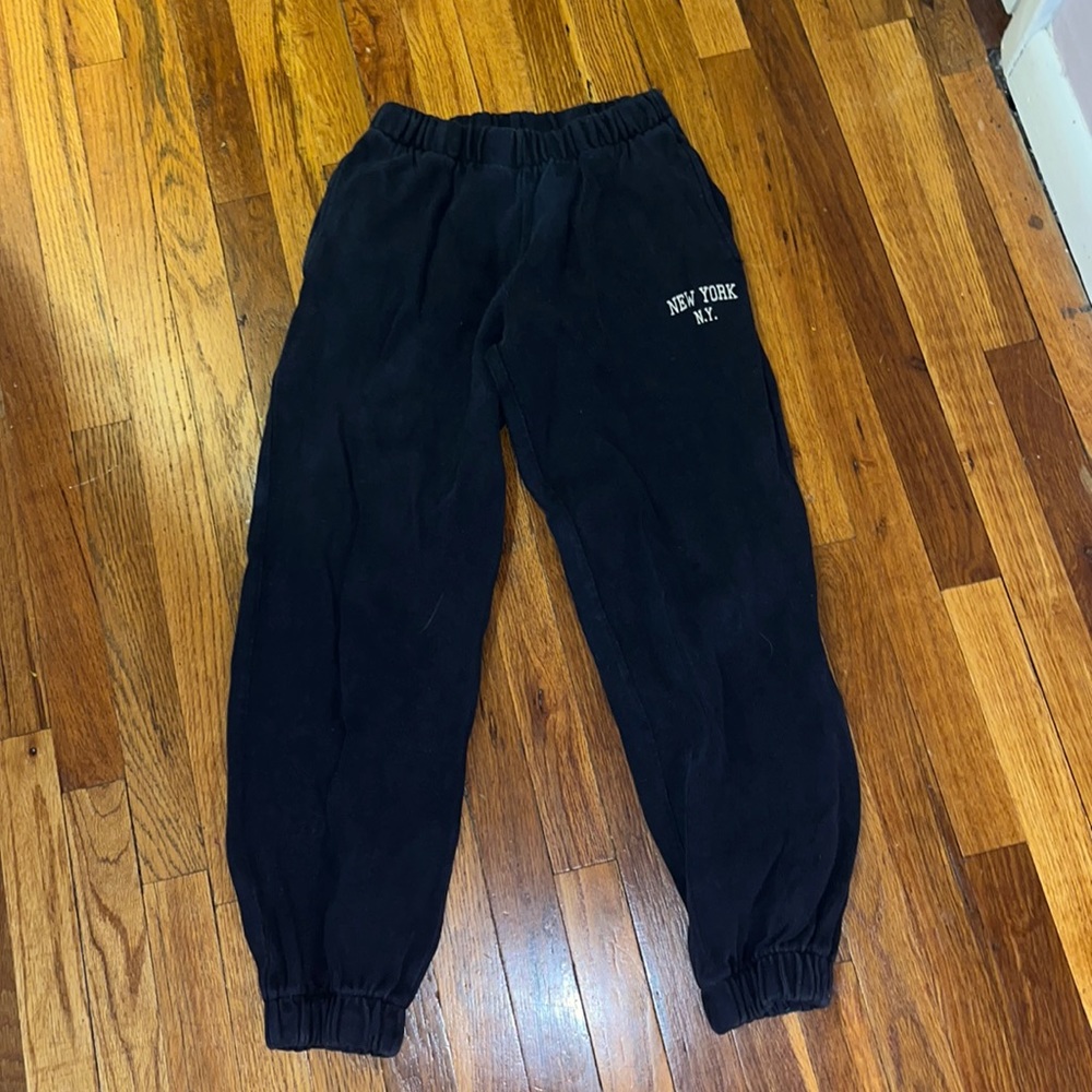 Brandy Melville New York Navy Blue Rosa Sweatpants